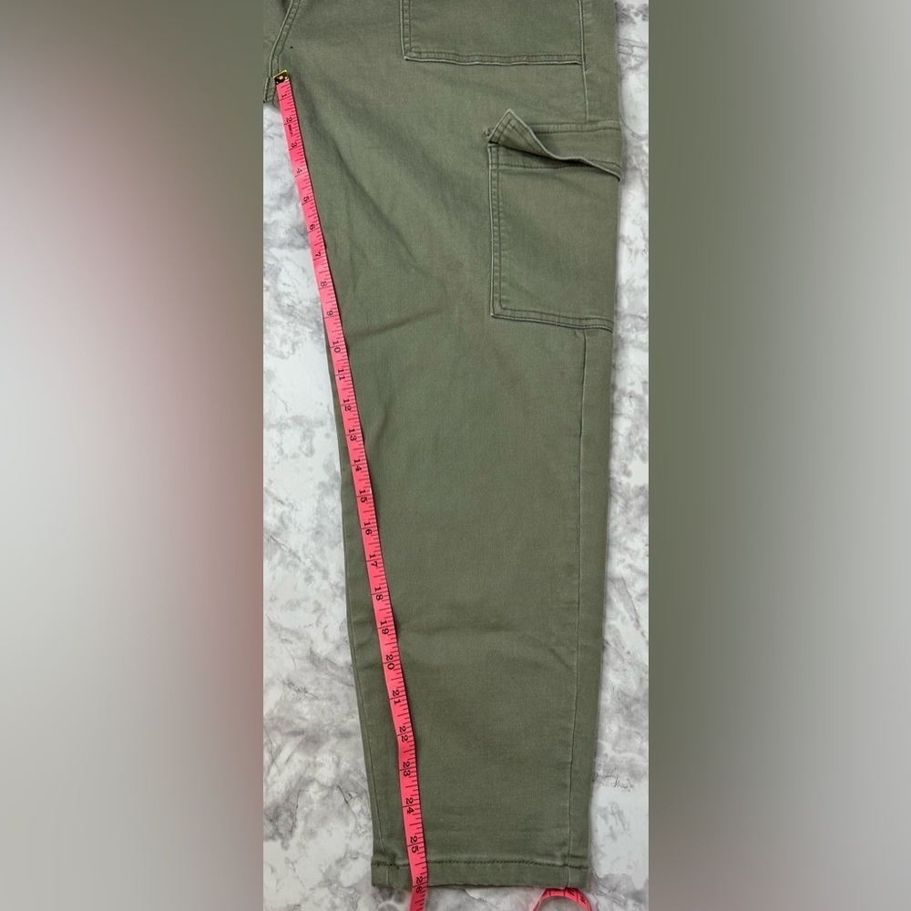 Juniors size 21 No boundaries pants - Picture 7 of 8